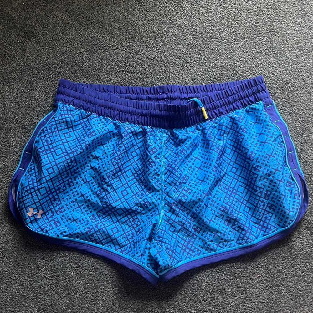 Semi-Fitted Under Armour Heat Gear Running Shorts